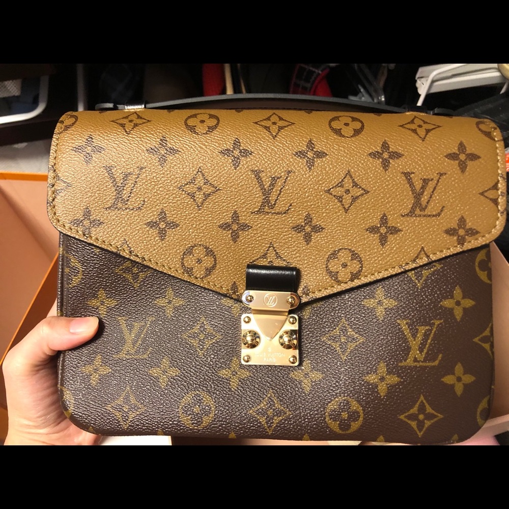 Sold!!!  💯 %Authentic Louis Vuitton bag